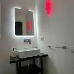 Vis_house بيت ضيافة